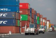 Gần 5.000 container hàng tồn ở cảng biển TP HCM