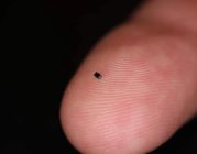 Camera nhỏ nhất thế giới có kích thước chỉ bằng hạt muối